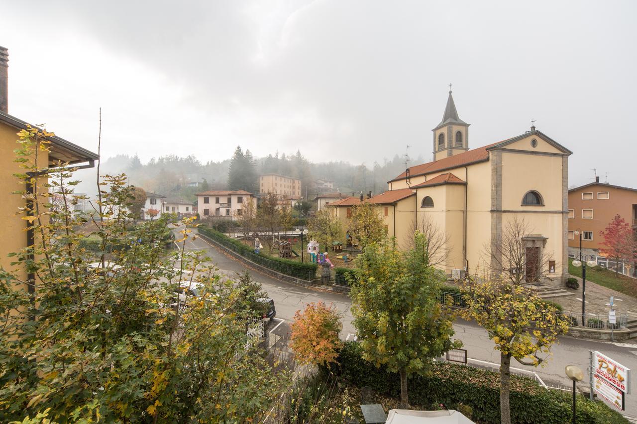 Albergo Ristorante Poli Madonna di Fornelli Exterior photo